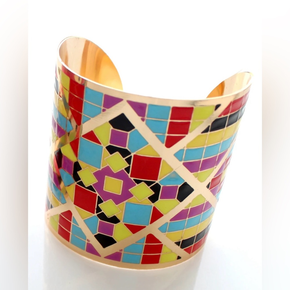 NWT NOIR ELSA CUFF BRACELET